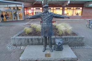 Staty av Stig-Helmer i Bålsta